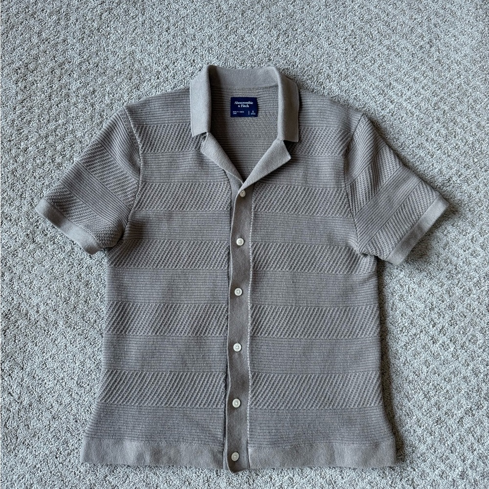 Men’s Abercrombie Button Down Shirt